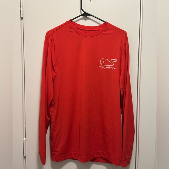 Vineyard Vines Men Small Long Sleeve Athletic Shirt In Red - Picture 1 of 7